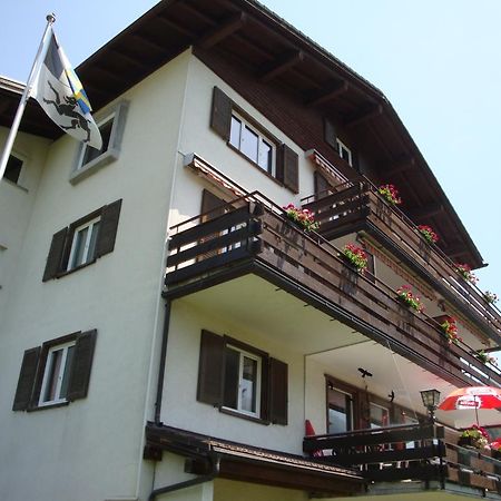 Hotel Old-Jnn Saas im Prattigau Екстериор снимка